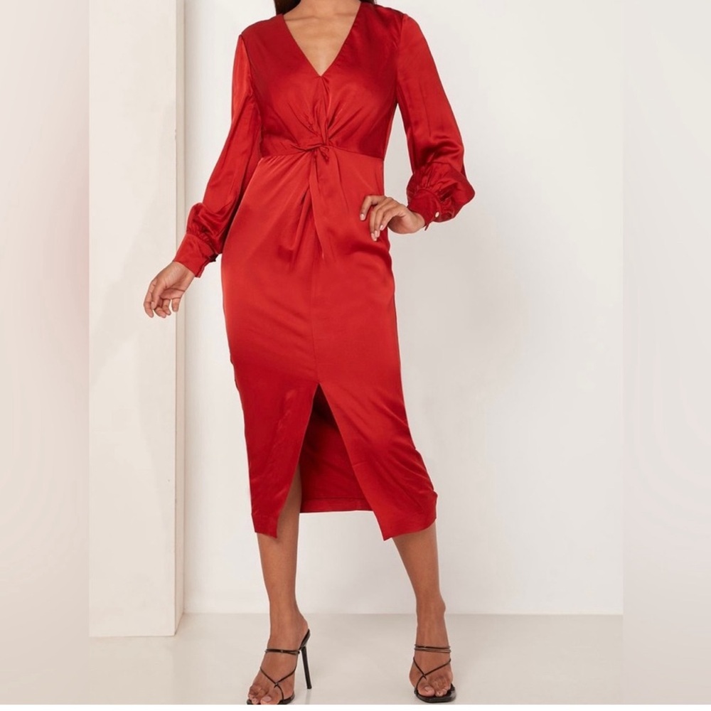 Elegant Red Long Sleeve Dress